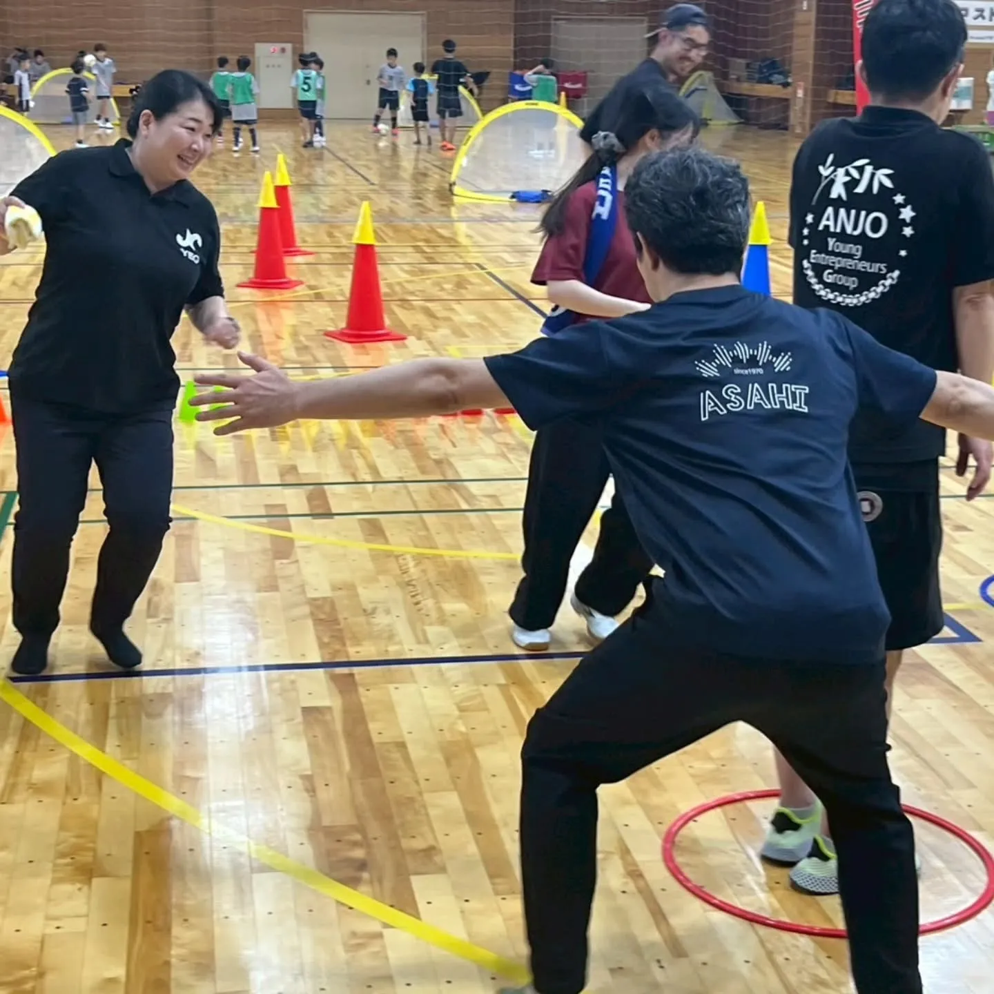 商店街ガチャガチャ第2弾をやりにいって、なりゆきでスポーツフ...