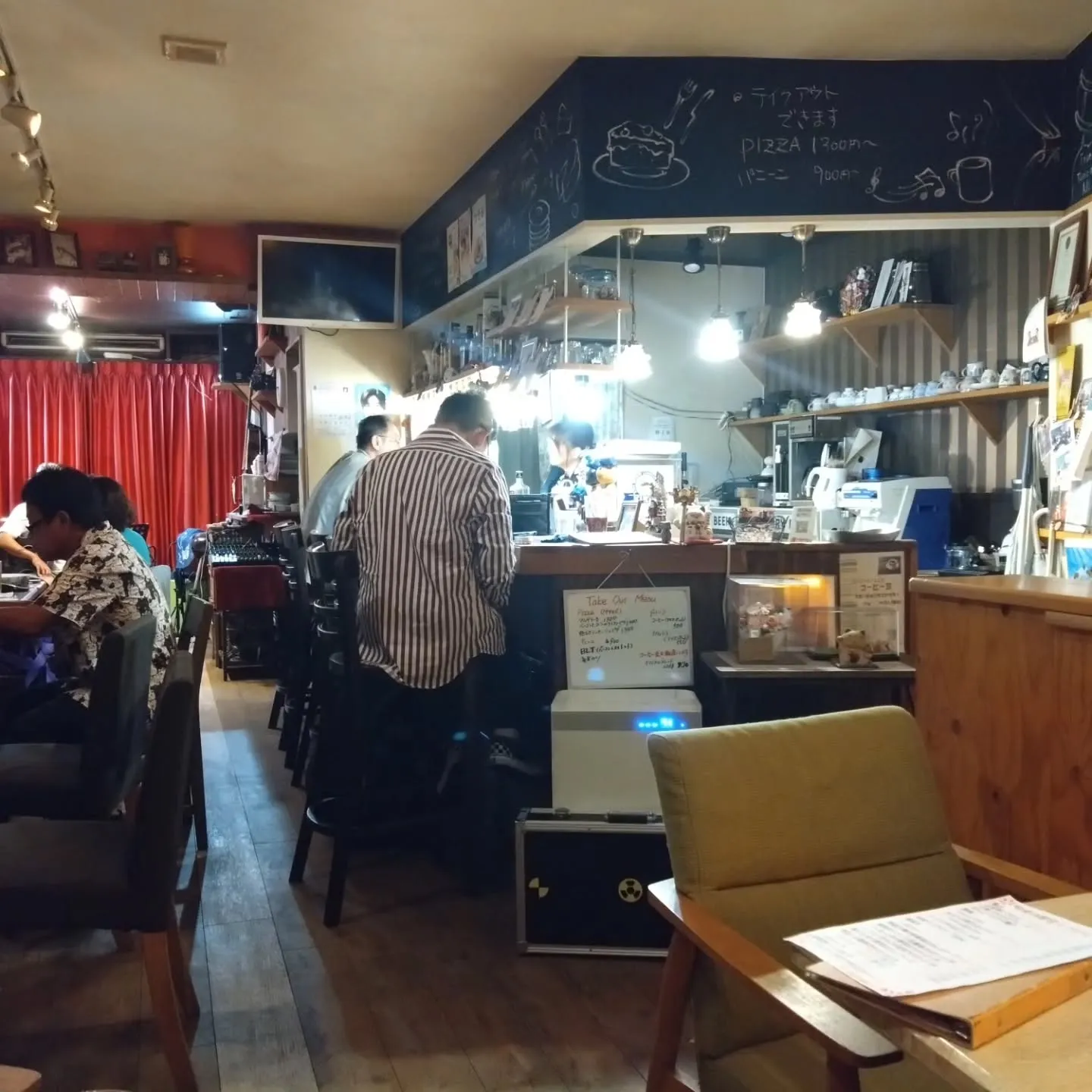 商工会議所の仲間の友人が、ライブに参加するというので行ってき...