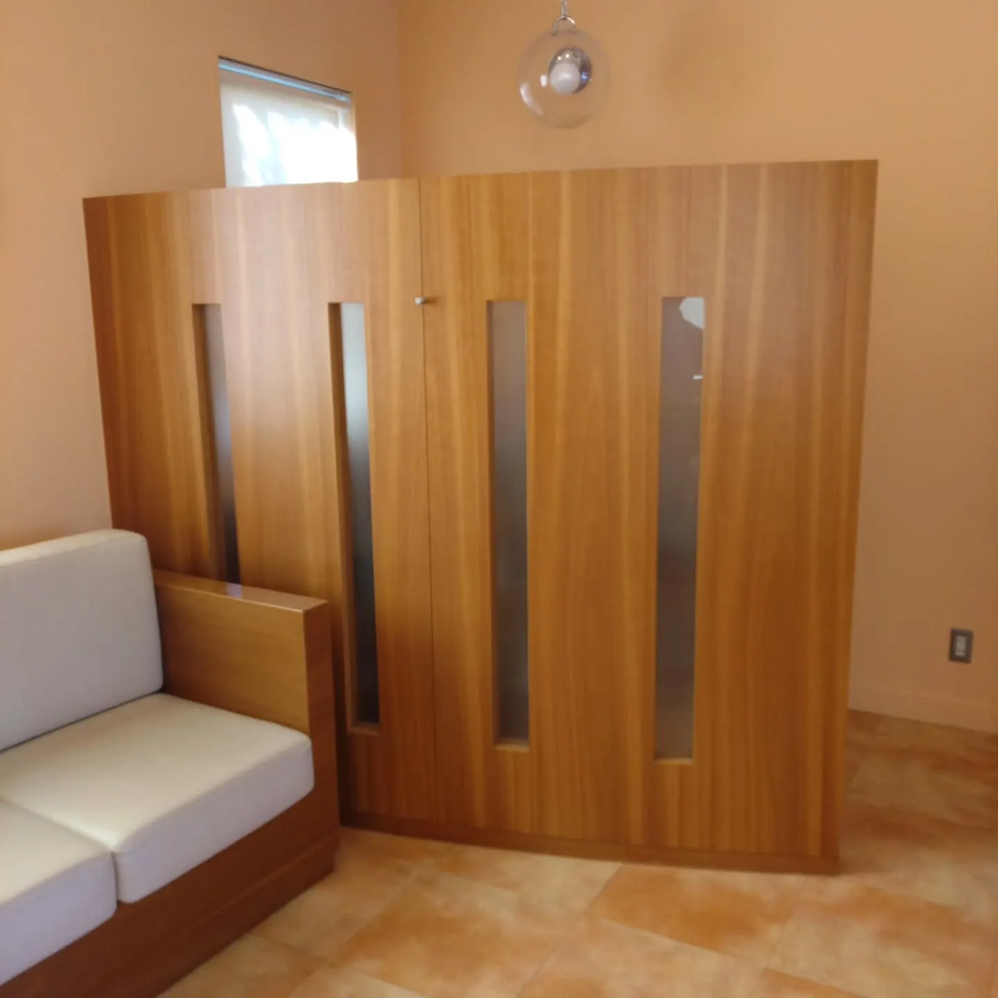 歯医者さんにサイネージモニター設置完了