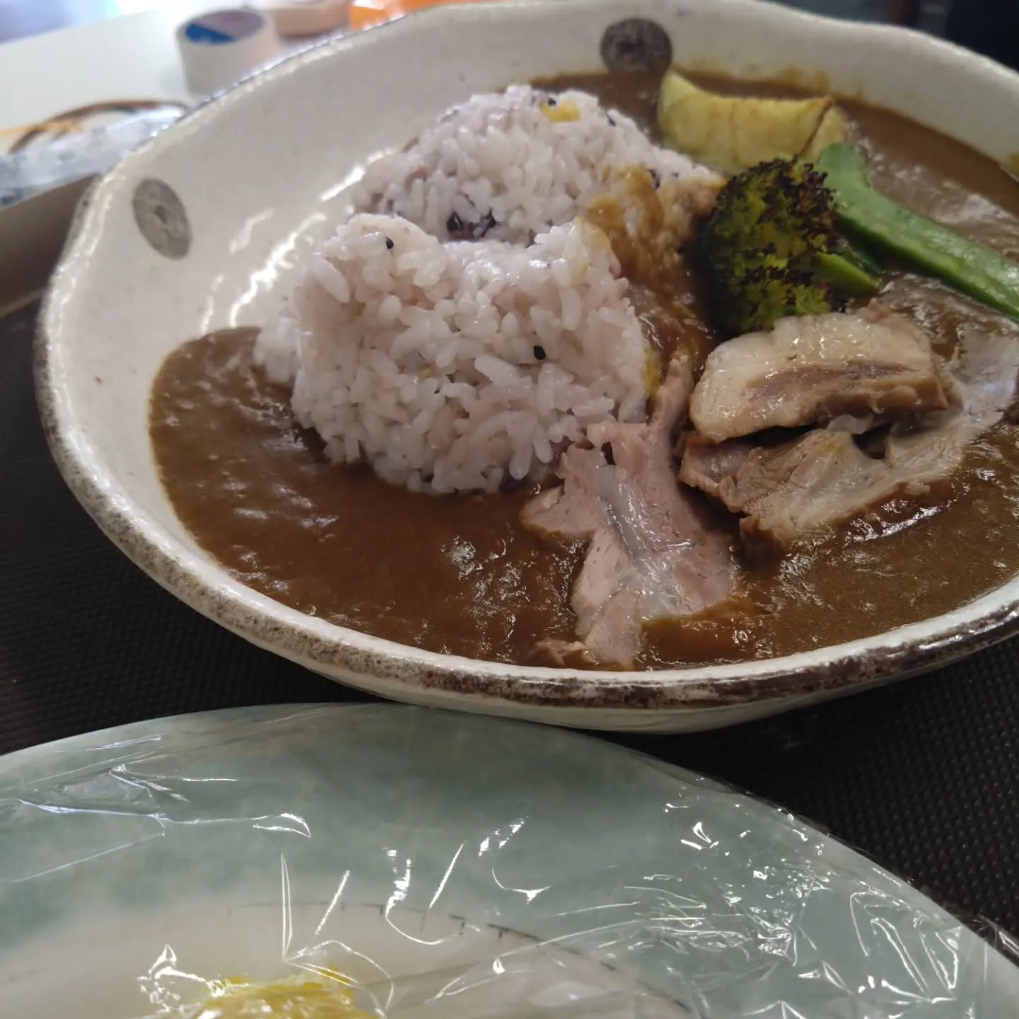 カフェビーさんでカレーを注文しました