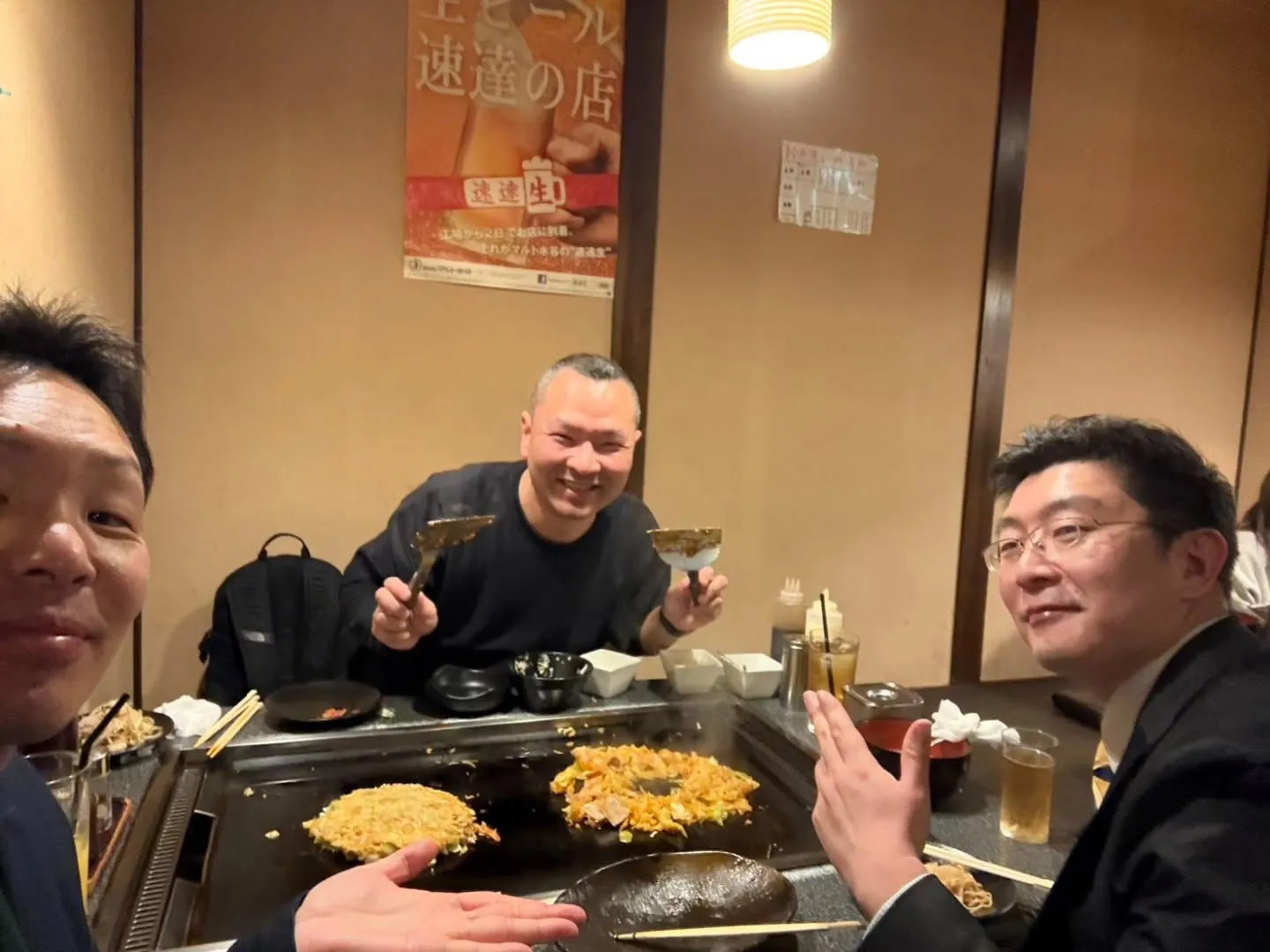 安城YEGの卒業式の余興練習後の風景です